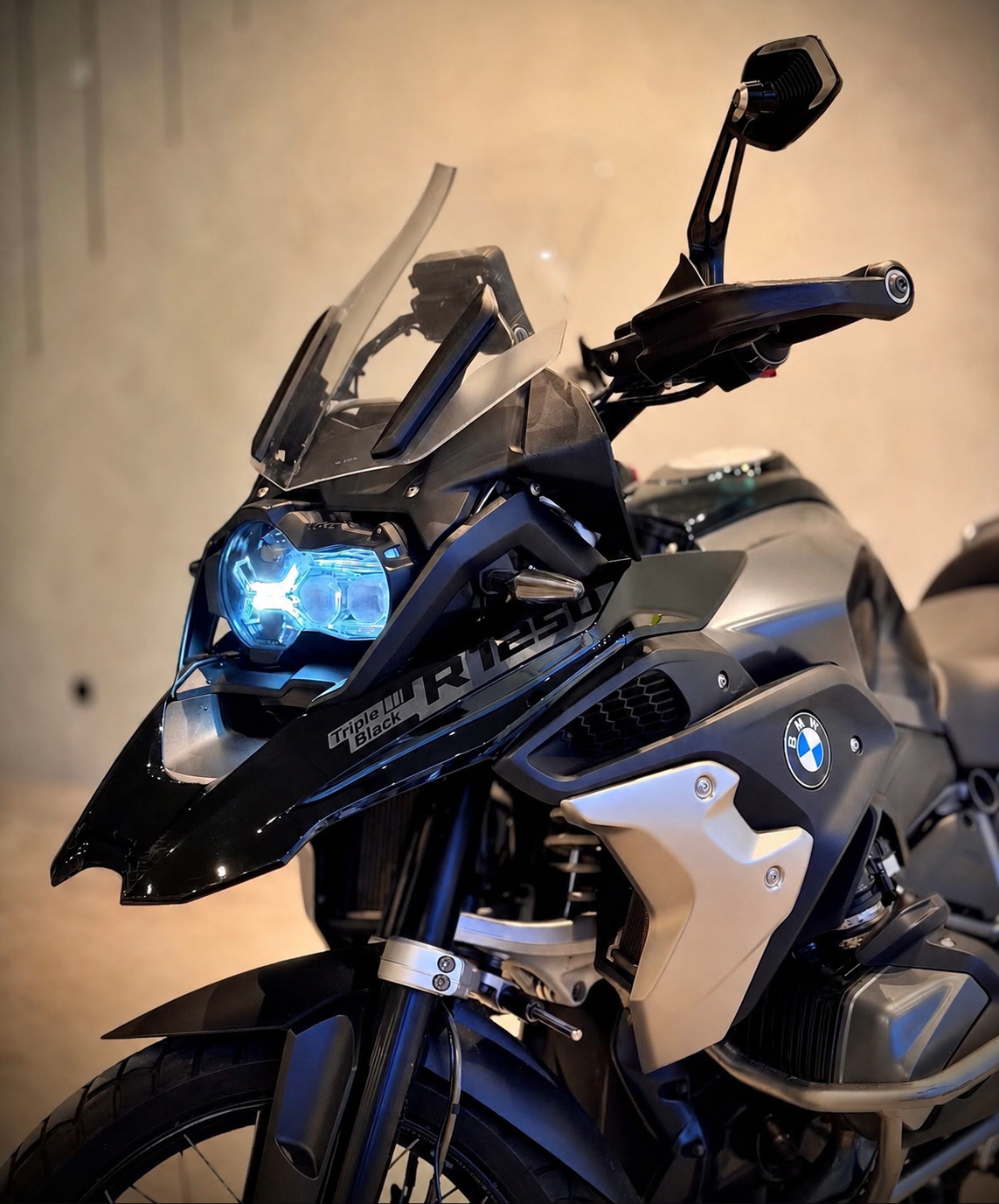 BMW R1250 GS Premium Triple Black