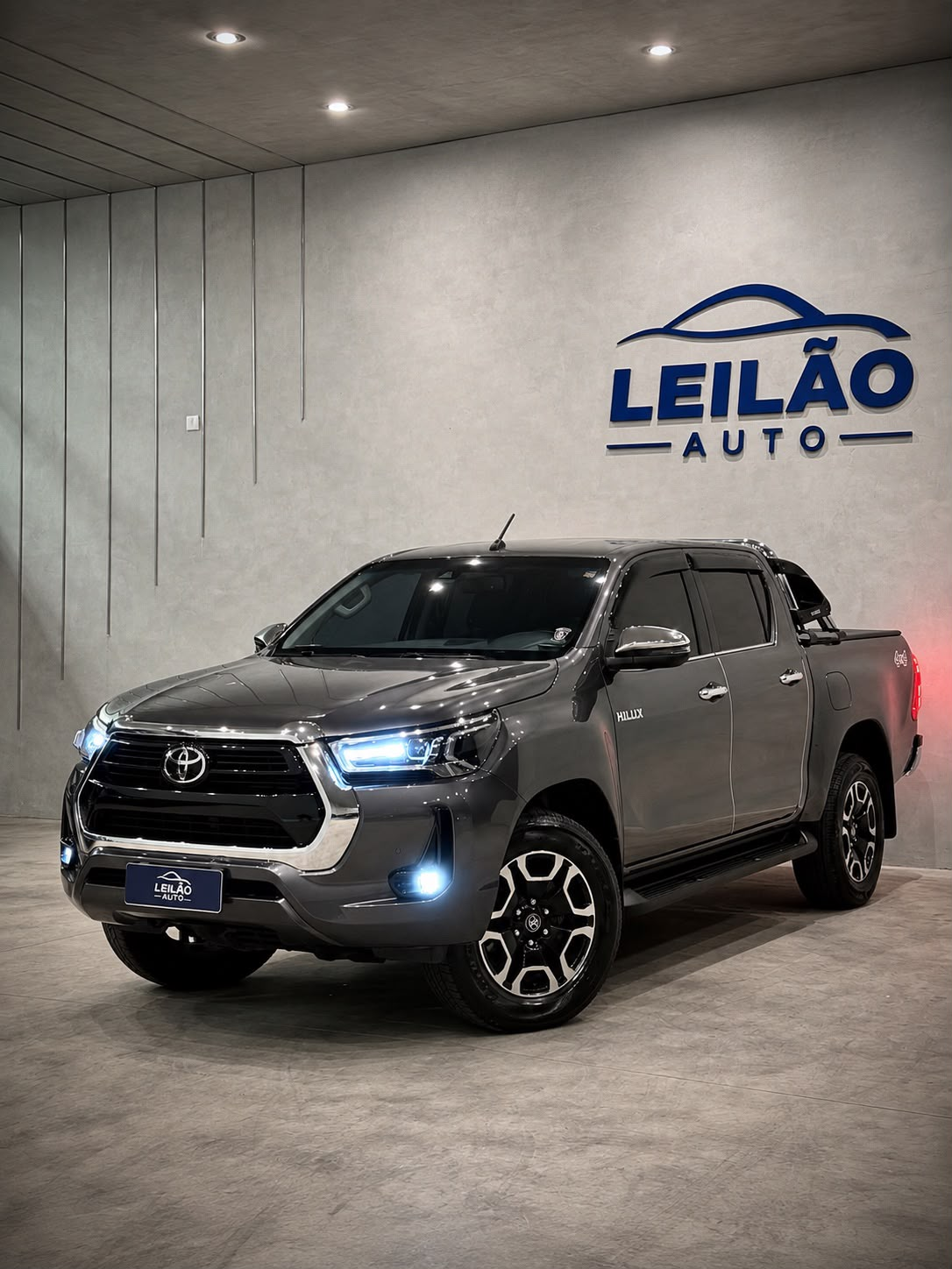 Toyota Hilux SRX